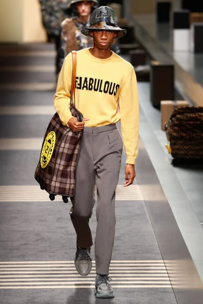 Look 31